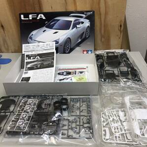 (11) タミヤ レクサス LFA 1/24 エッチングパーツ付き 未組立 未検品 lexus TAMIYA プラモデル スポーツカーシリーズの画像2