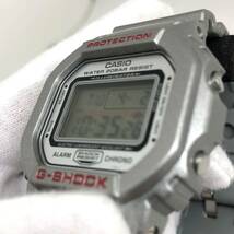 G-SHOCK ジーショック CASIO カシオ 腕時計 DW-5600 平山ユージ 伊藤由里子 谷慎吾 コラボ デジタル クォーツ シルバー 【IT0BEU2GX3TK】_画像4