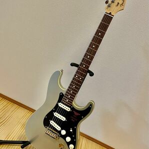 Fender Made in Japan / Modern Stratocaster SSS