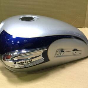 ＜未使用品＞長期保管品・希少・カワサキ W650/W400・ガソリンタンクの画像1