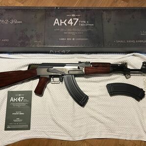 東京東京マルイ 次世代電動ガン AK 47 Type3 (木製ストック、予備マガジン)の画像1