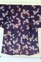 【着物フィ】アンティーク 小紋 身丈152cm 灰紫 紅葉 大正ロマン レトロ 仕立て上がり kimono 袷 15930_画像2