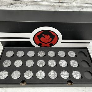 バンダイ 仮面ライダーオーズ プレミアム オーメダルコレクション PREMIUM O MEDAL COLLECTION の画像3