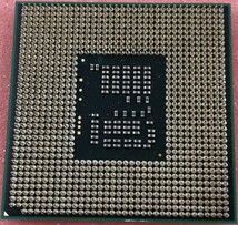 【中古パーツ】複数購入可 CPU Intel Core I5-560M 2.6GHz TB 3.2GHz SLBTS Socket G1(rPGA988A) 2コア4スレッド動作品 ノートパソコン用_画像1
