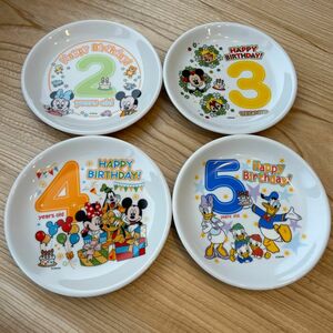 ディズニー誕生日プレート４枚セット