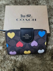 【1スタ】C-522 COACH ミディアム コーナー ジップ ウォレット・シグネチャー キャンバス・ハート プリント 並行輸入品