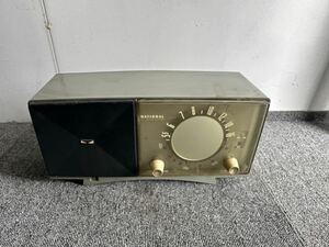 National National vacuum tube radio junk 