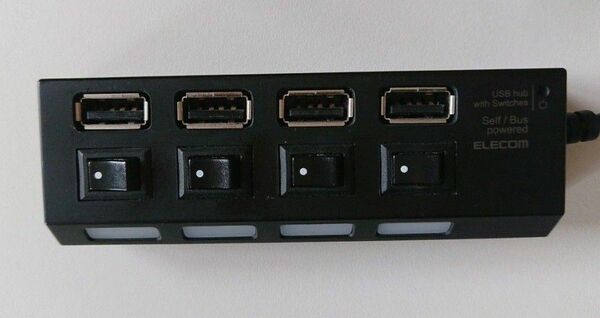 [美品] ELECOM USB2.0 ・ハブ 4ポート・ ACアダプタ付き・セルフ バス両対応・個別スイッチ付き 