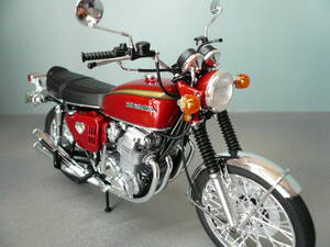 アオシマ 1/12ホンダ CB750-K0プラモデル組み立て完成品