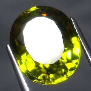 11.34ct 新品・５色以上の変化が見られる不思議な人工宝石ナノズルタナイト 最新ナノテクノロジー製造品の画像8