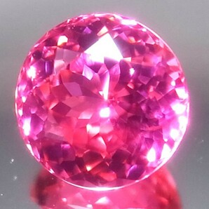3.70ct 新品・2パターンカラーチェンジ ・ピンクカラー合成セラミック宝石ヤグ ＹＡＧ（イットリウム・アルミニウム・ガーネット）の画像3