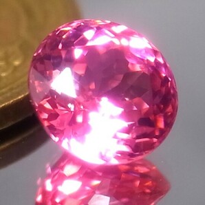 3.70ct 新品・2パターンカラーチェンジ ・ピンクカラー合成セラミック宝石ヤグ ＹＡＧ（イットリウム・アルミニウム・ガーネット）の画像7