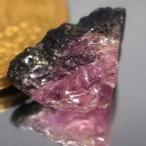 3.18ct 新品・天然ピンク＆グリーントルマリン原石 ブラジル産の画像6
