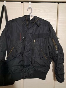 ALPHA INDUSTRIES　フードジャケット