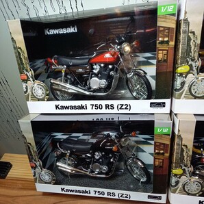 アオシマ 1/12 完成品バイク KAWASAKI Z2(750RS)・Z1 (900Super) ファイヤーボール、タイガー 4セット 未開封 未使用 バラ売り不可の画像2