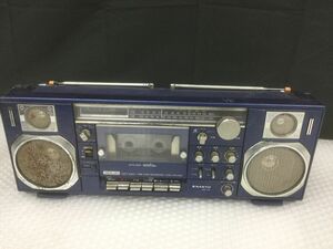 D050-100【ジャンク 部品取り】SANYO サンヨー MR-V8 FM/AM 2BAND ラジオカセットレコーダー ラジカセ 昭和レトロ/t