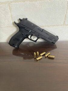 シグ ザウエル P226 1/2スケール 金属製ミニチュア モデルガン　排莢アクション　スライドストップ