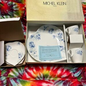 MICHEL KLEIN ハート型お皿　ティーカップ２つ　ティーカップソーサー2枚　新品未使用　PARIS