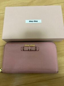 miumiu ミュウミュウ　長財布　リボン　財布　ウォレット　ピンク 長財布 レザー 財布