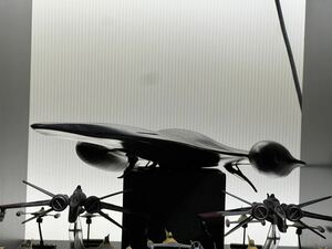 ロイヤルスターシップ　ヌビアン　約1/144 鏡面風塗装完成品　スターウォーズ　starwars