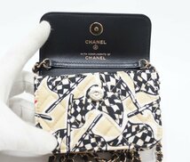 【極美品】　シャネル　CHANEL　チェーンショルダーバッグ　チェッカーフラッグ　ゴールド金具　シール　箱　袋つき_画像6