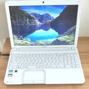 東芝ノートパソコン dynabook T552／47GWS フルセット