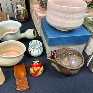 ◆茶器 茶道具類 まとめ売り 七宝 花瓶 花入 花器 茶箱 飛騨春慶 色鍋島 肥前有田 器据え 急須 和敬板 煎茶道具 食器 陶器 160-62の画像3