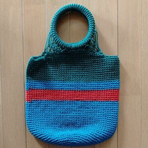 ナイロン糸の細編みバッグ