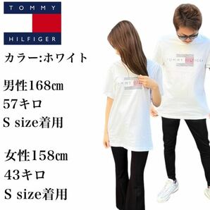 トミーヒルフィガー トップス 半袖Tシャツ 09T4325 コットン プリントロゴ ホワイト Mサイズ TOMMY HILFIGER S/S CREW NECK 新品の画像3