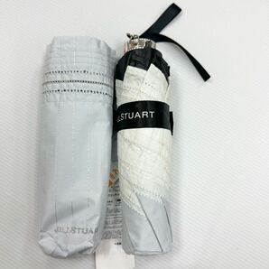 新品51491 ジルスチュアートJILL STUART＊ライトグレー ラメライン遮光99％遮蔽率99％以上遮熱晴雨兼用折りたたみ日傘雨傘 トレカ 軽量の画像3