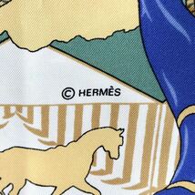 極美品◎HERMES エルメス スカーフ カレ90 セビリアの休日 ハイブランド 高級感 ストール チーフ 小物 アクセサリー 服飾品 高品質_画像8