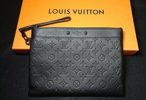 美品】LOUIS VUITTON ポシェット・トゥ・ゴー モノグラム・シャドウレザー 定価16万円超 ルイ・ヴィトン クラッチバッグ