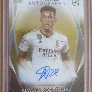 2023-24 TOPPS UEFA CLUB COMPETITIONS 直筆サイン ALVARO RODRIGUEZ REAL MADRID 11/50 ULTIMATE STAGEの画像1