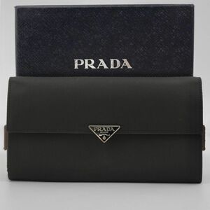 【極美品】PRADA プラダ　三角プレート　ナイロン×レザー　長財布　ブラック