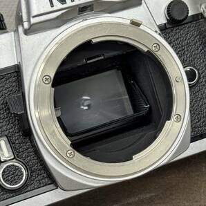 送料600円～ ジャンク 動作未確認 Nikon ニコン 35mm 1:2.8 一眼レフ カメラ 製造番号3215229の画像8