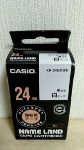[m13141y z] ネームランド 純正 24mm 黒文字 白テープ XR-24GCWE　CASIO NAMELAND カシオ