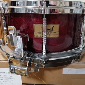 Pearl パール snaredrum スネアドラム FREE FROATING SYSTEM Maple Shell Cherry Red MADE IN JAPAN snare drum スネア ドラムの画像1