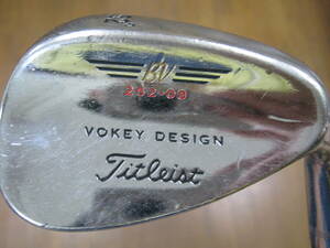 中古タイトリスト　ボーケイデザイン　２５２・０８　ウエッジ　５２°　ダイナミックゴールド　スチールシャフト　ＷＥＤＧＥ