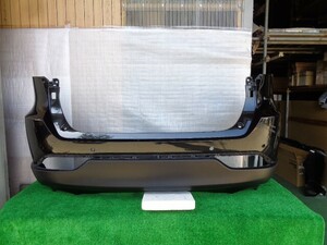 トヨタ／ハリアー　MXUA80　リア上下カバーのみ　219　ソナー穴4ヶ有　No.913975【品番　52159-48965-C1】