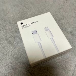 アップル純正 Apple USB-C - Lightningケーブル （1 m） MQGJ2FE/A 国内純正品 iPhone/i