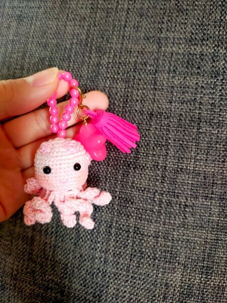 タコのぬいぐるみ キーホルダー バッグチャーム レディースファッション ハンドメイド あみぐるみ インテリア小物 おもちゃ