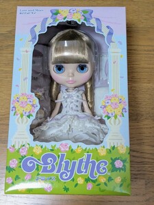 ネオブライス Blythe ラブアンドモア　未開封