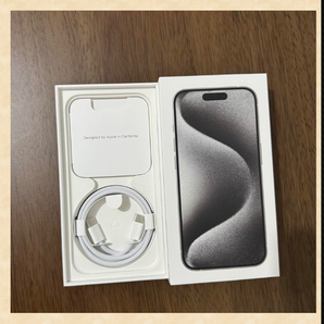 新品 iPhone 15pro 256GB ホワイト チタニウム SIMフリーの画像3
