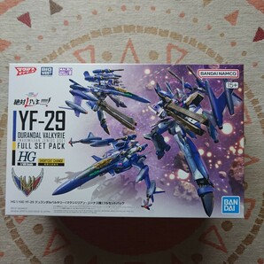 中古品 未組み立て バンダイ HG 1/100 YF-29 デュランダルバルキリー (マクシミリアン・ジーナス機) フルセットパック ～ 1円startの画像1