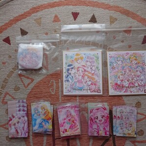 未使用品(中古) HUGっと! プリキュア 関係 色紙 art - 缶バッジ - カードウェハース ～ 1円startの画像1