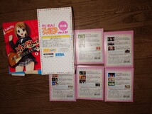 けいおん！K-ON! フィギュア、マンガ本、書き下ろし等身大布ポスター5枚 まとめて1円スタート！ 発送サイズ60〜80_画像2