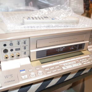 送料込限定出品【動作品】極上 HR-W5 ビクター W-VHS S-VHS VHS ビデオデッキ リモコン奇麗 JVC VICTORの画像3