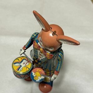 7176 送料無料 Happy Bunny ハッピー バニー ゼンマイ式 ブリキ 高さ 約21cmの画像6