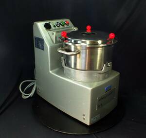 FMI Robot Koo pR8 food processor mixer business use kitchen used 60Hz CUSTOM junk treatment 