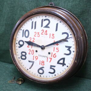 あ//A7243 【昭和レトロ】大きな古時計　丸型　ねじ巻き　ゼンマイ式　ゼンマイ時計　メーカー不明
